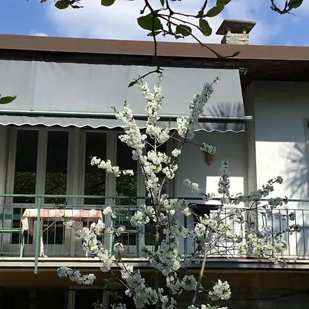 Residenza Il Ciliegio Ferienhaus Monvalle